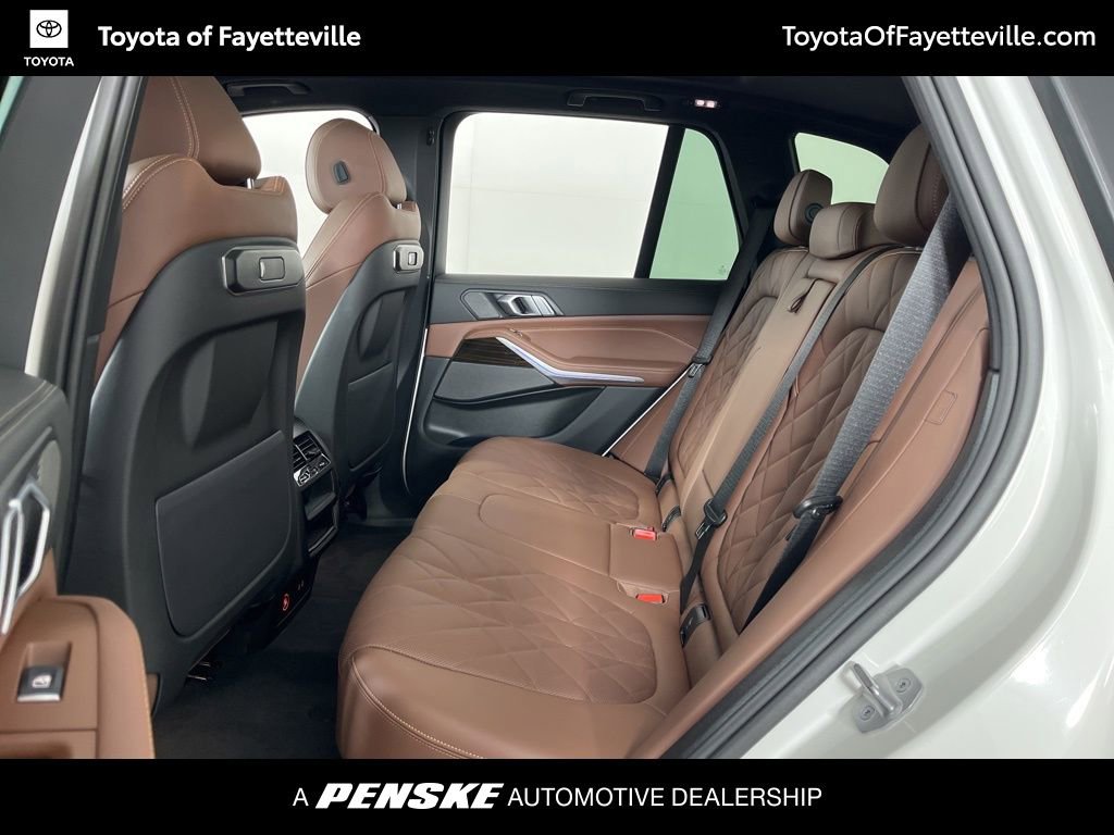 Used 2024 BMW X5 xDrive40i w/ Premium Package image 26