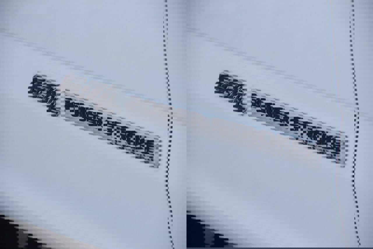 Used 2022 Ford F350 XLT image 4