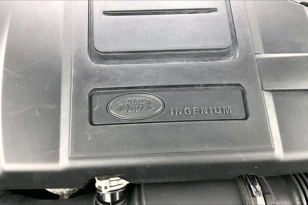 Used 2019 Land Rover Range Rover Velar S AWD/4WD image 33