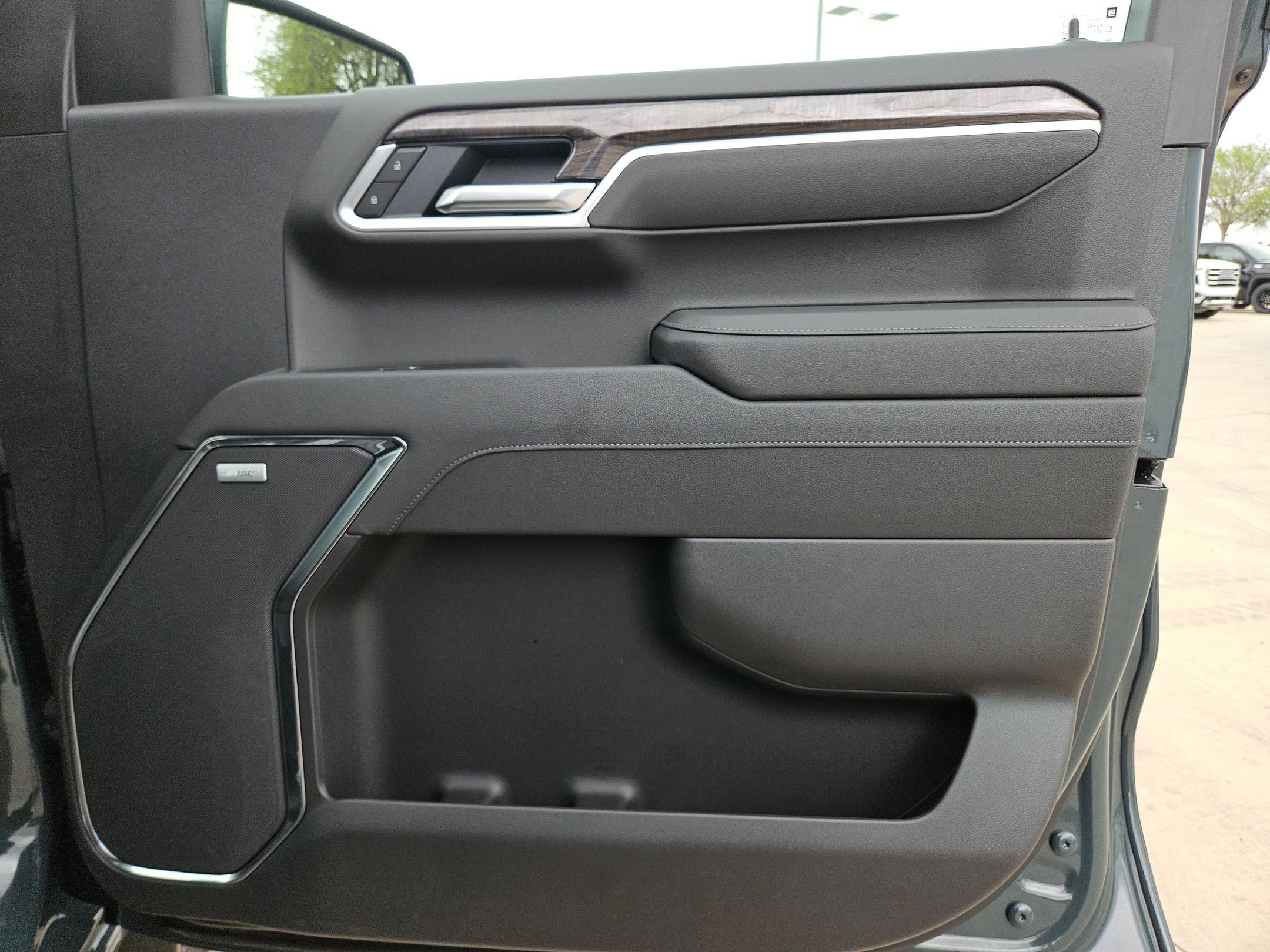 Certified 2026 Chevrolet Silverado 1500 LTZ w/ LTZ Premium Package image 29
