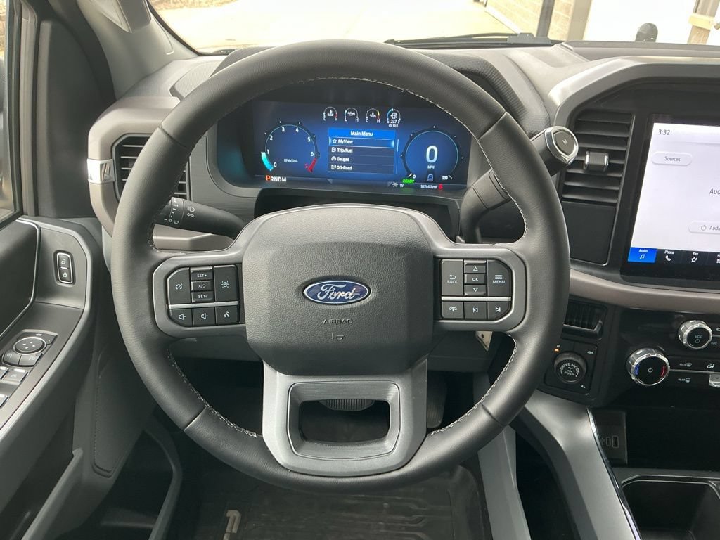 Used 2025 Ford F150 XLT w/ Equipment Group 301A Standard AWD/4WD image 11