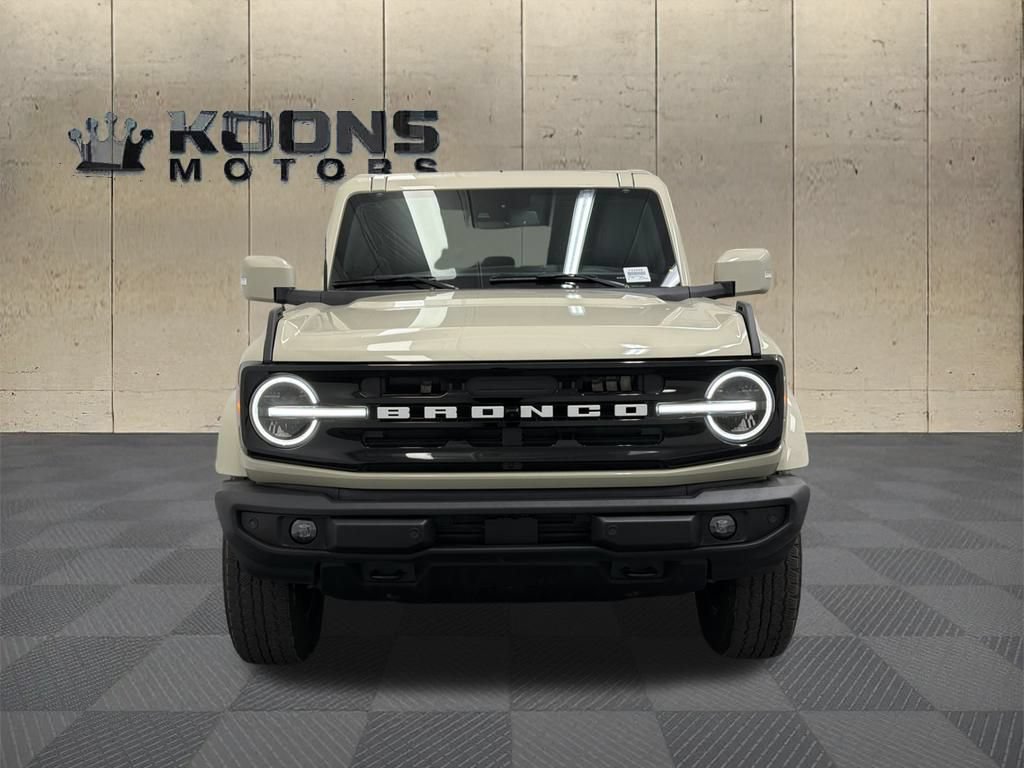 New 2025 Ford Bronco Outer Banks AWD/4WD image 3