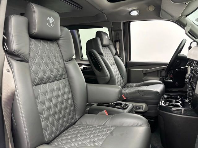 New 2026 GMC Savana 2500 RWD image 26