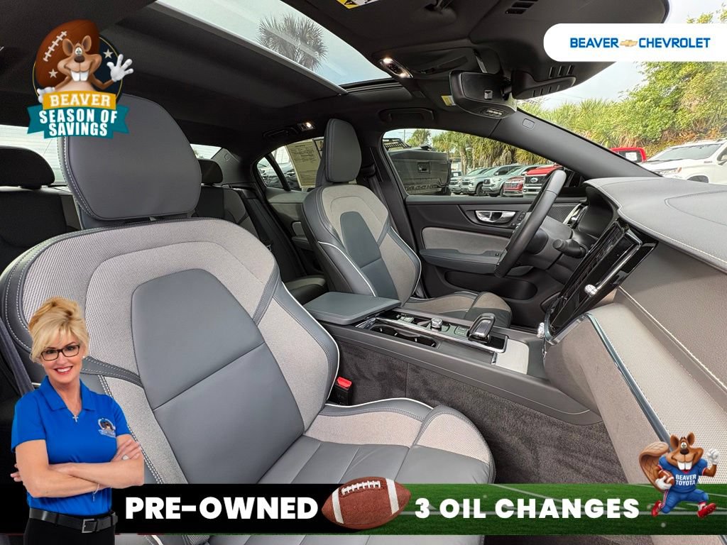 Used 2022 Volvo S60 B5 R-Design w/ Advanced Package FWD image 28