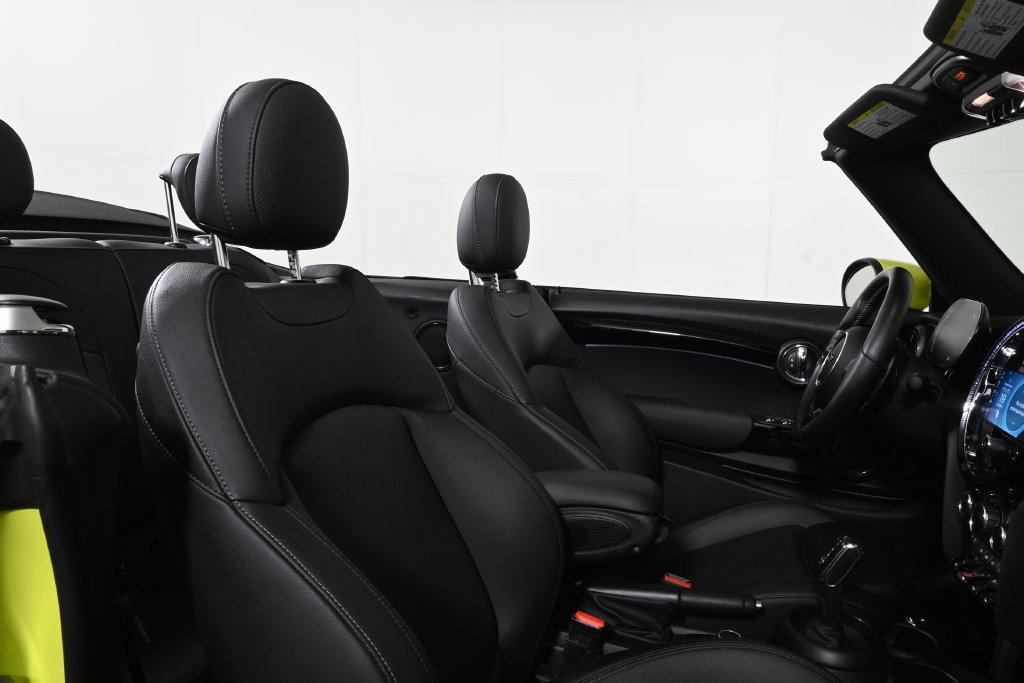 Certified 2024 MINI Cooper S FWD image 38