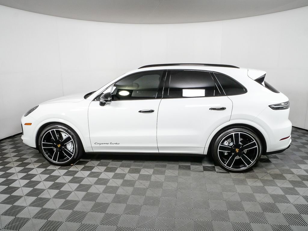 Certified 2021 Porsche Cayenne Turbo image 2