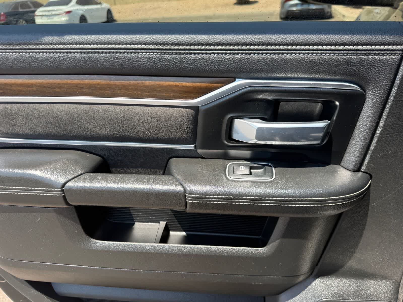 Used 2022 RAM 2500 Laramie AWD/4WD image 10
