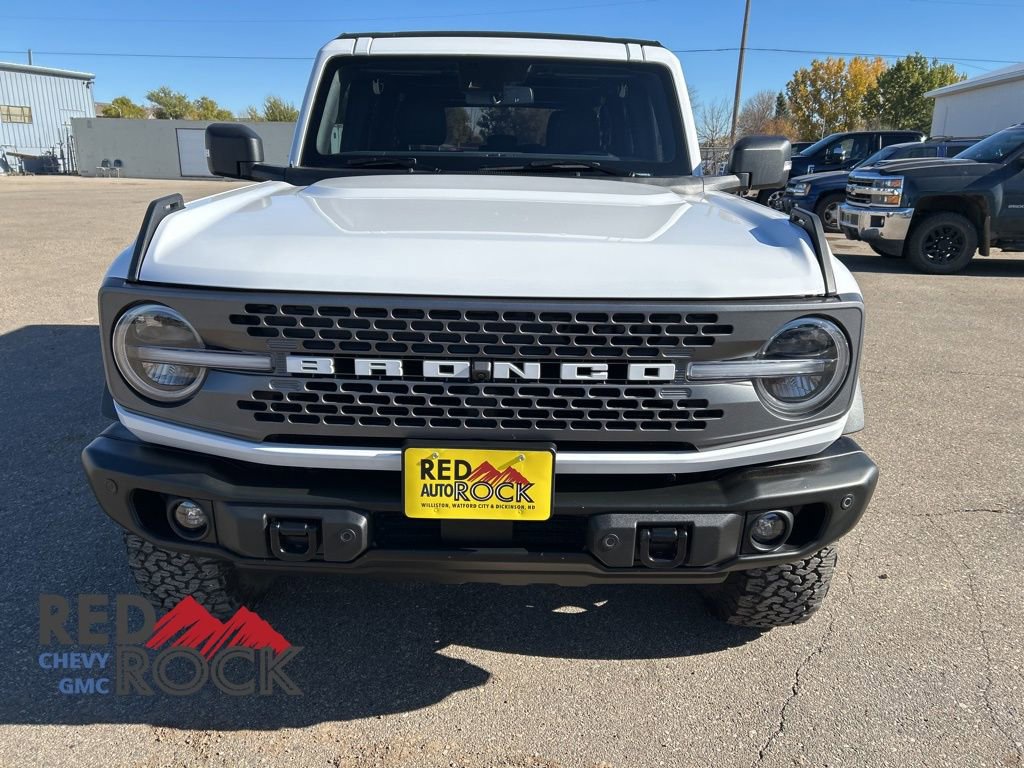 Used 2023 Ford Bronco Badlands image 2