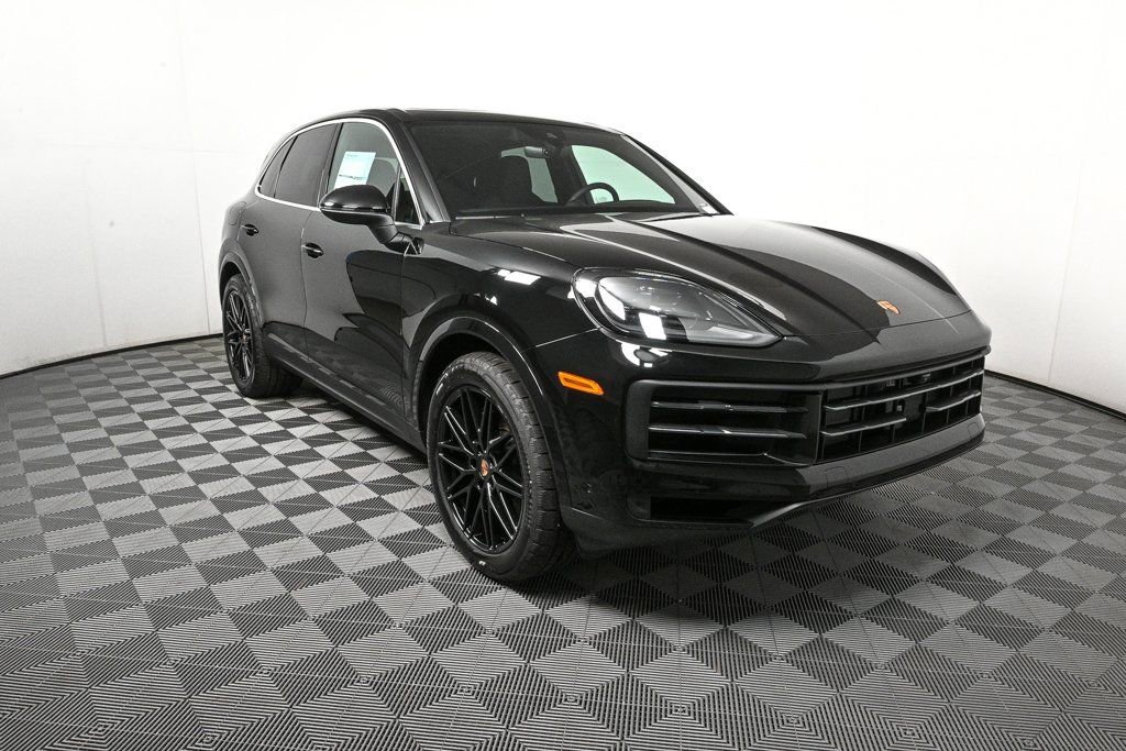 Certified 2026 Porsche Cayenne AWD/4WD image 27