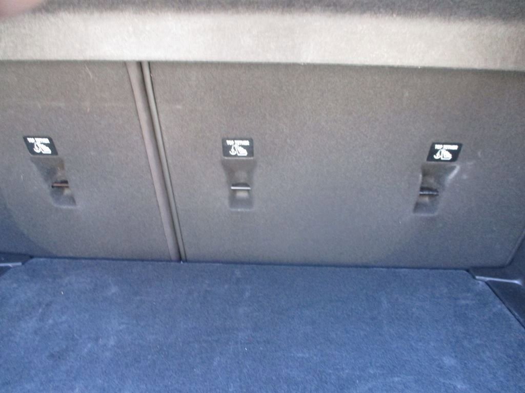 Used 2025 Chevrolet Trax RS w/ Driver Confidence Package image 6