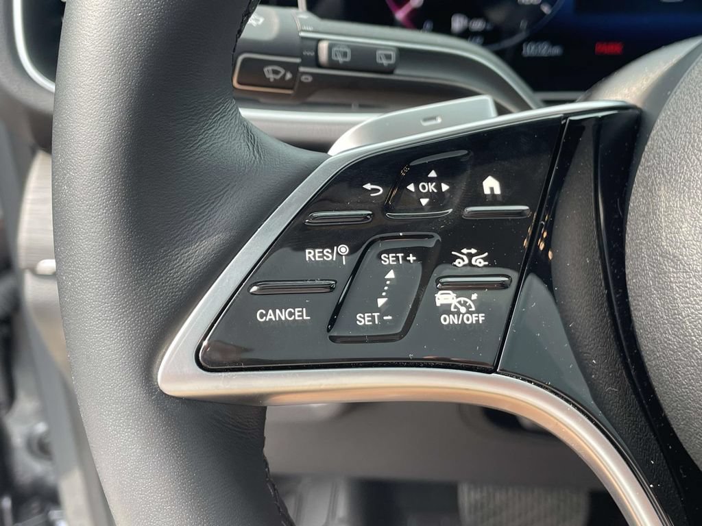 Used 2025 Mercedes-Benz GLE 580 4MATIC image 36