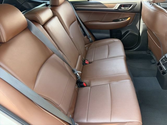 Used 2017 Subaru Outback 3.6R Touring w/ Popular Package #5A AWD/4WD image 14