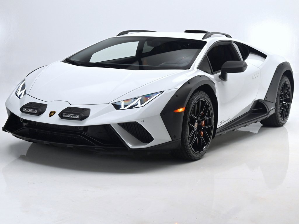 Used 2024 Lamborghini Huracan Sterrato image 1