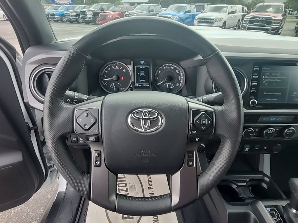 Used 2023 Toyota Tacoma TRD Sport w/ Black Out Package (TMS) AWD/4WD image 9