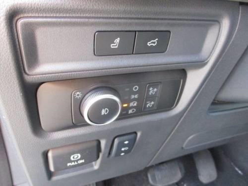 Used 2024 Ford Expedition XLT image 19