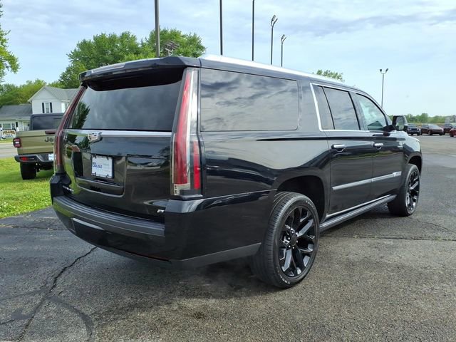 Used 2015 Cadillac Escalade ESV Platinum AWD/4WD image 7