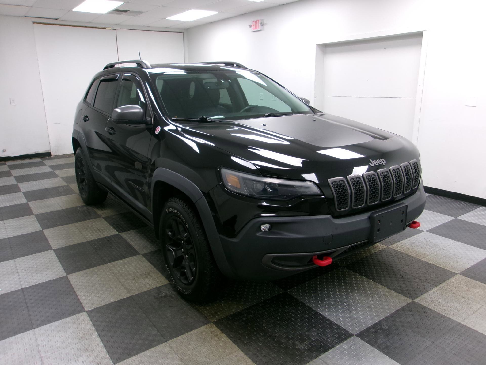 Used 2019 Jeep Cherokee Trailhawk