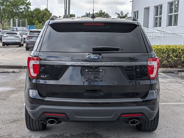 Used 2019 Ford Explorer XLT w/ Equipment Group 202A FWD image 5