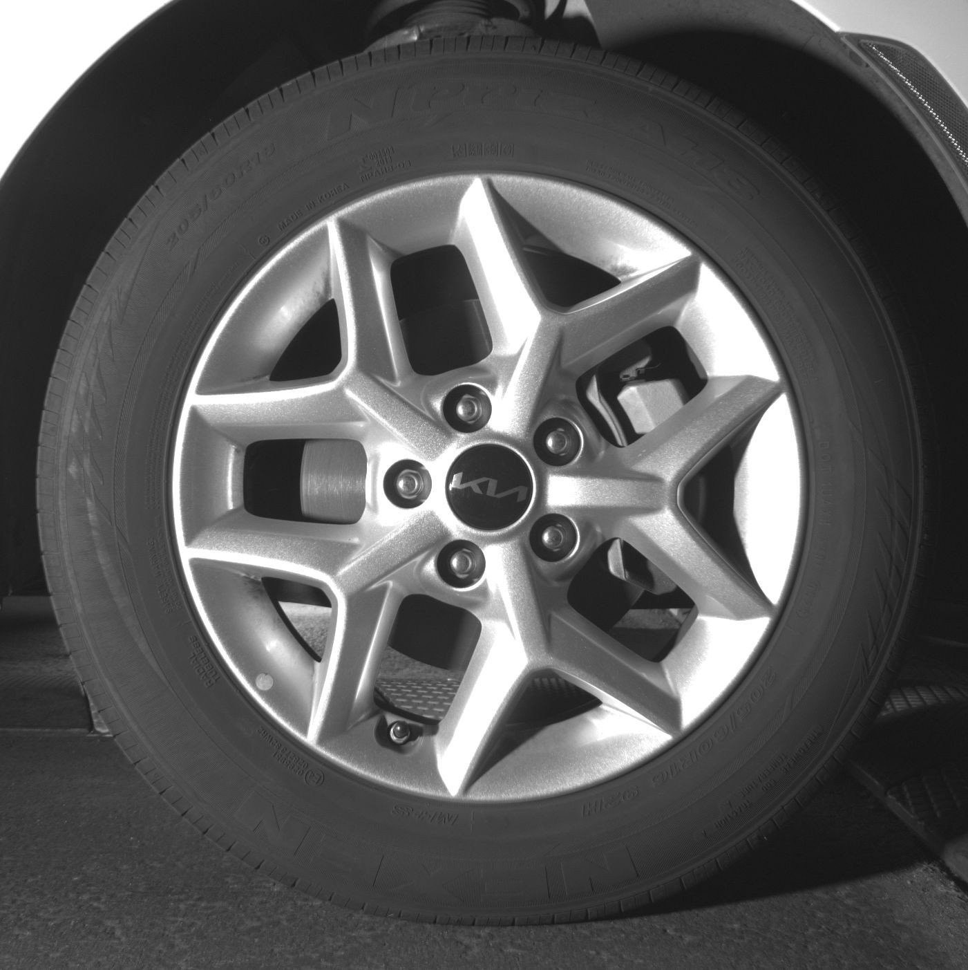 Used 2025 Kia Soul LX w/ LX Technology Package FWD image 18