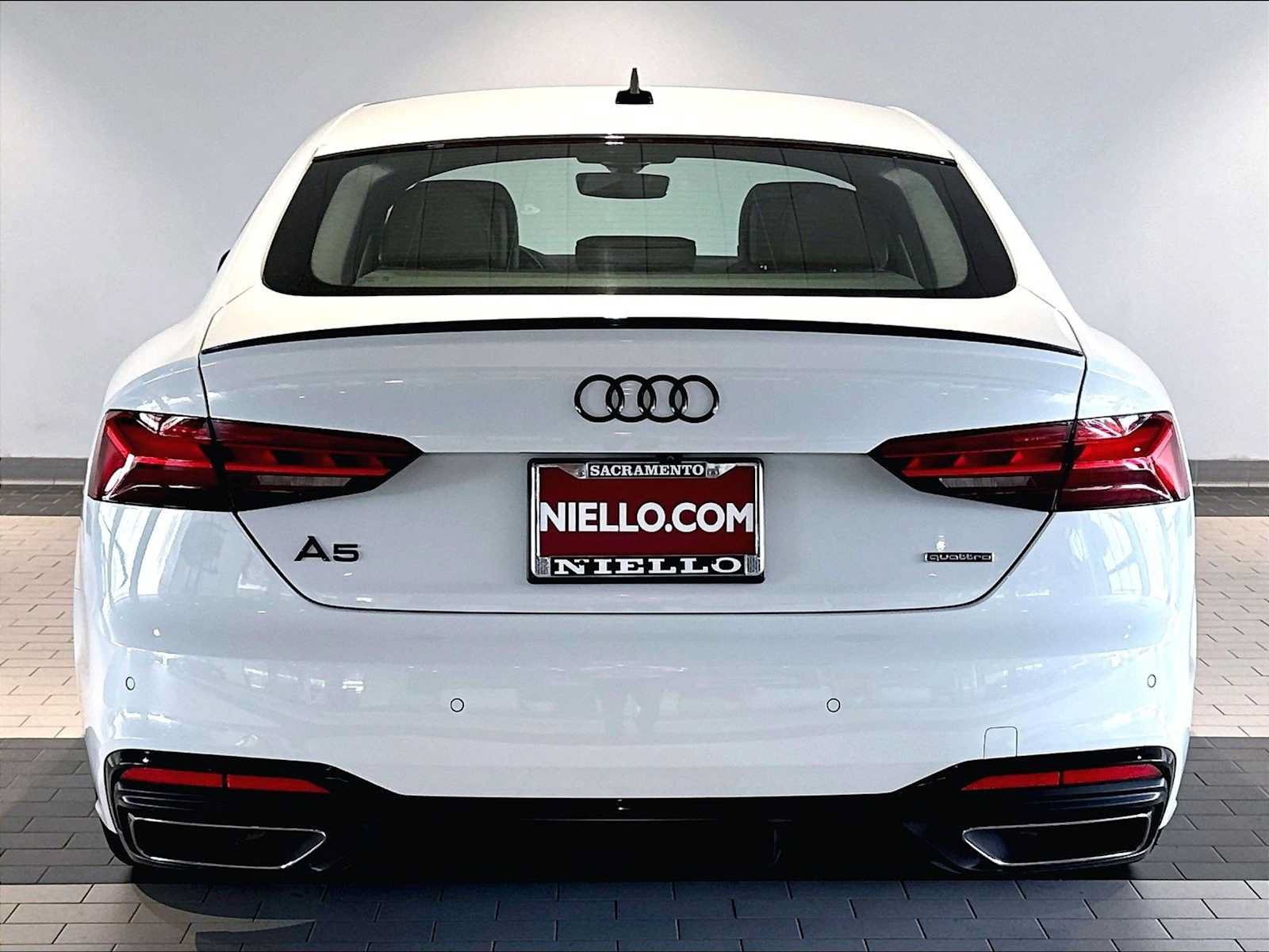 Used 2023 Audi A5 2.0T Premium Plus w/ Premium Plus AWD/4WD image 9
