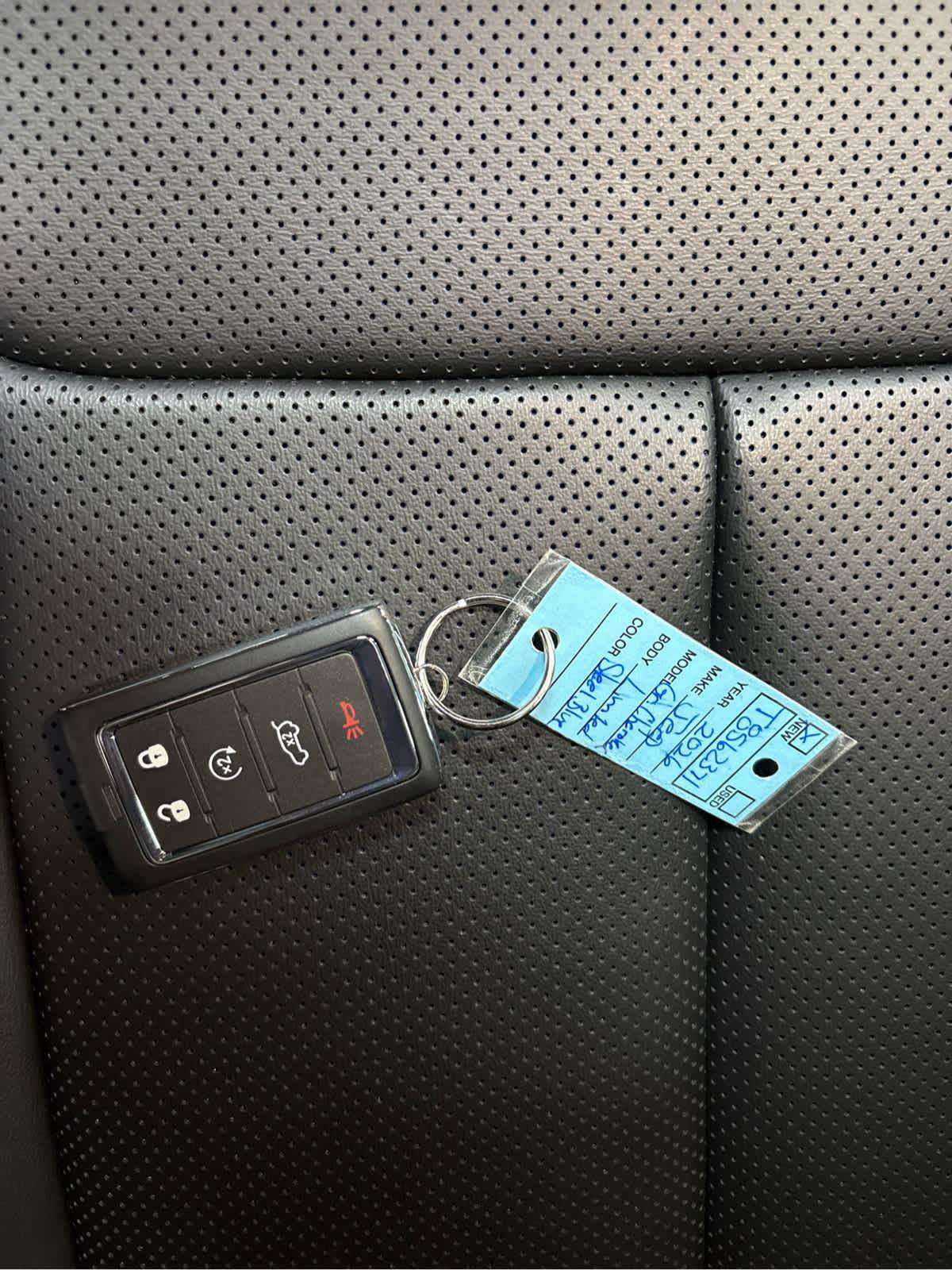 New 2026 Jeep Grand Cherokee L Limited w/ Luxury Tech Group II image 37