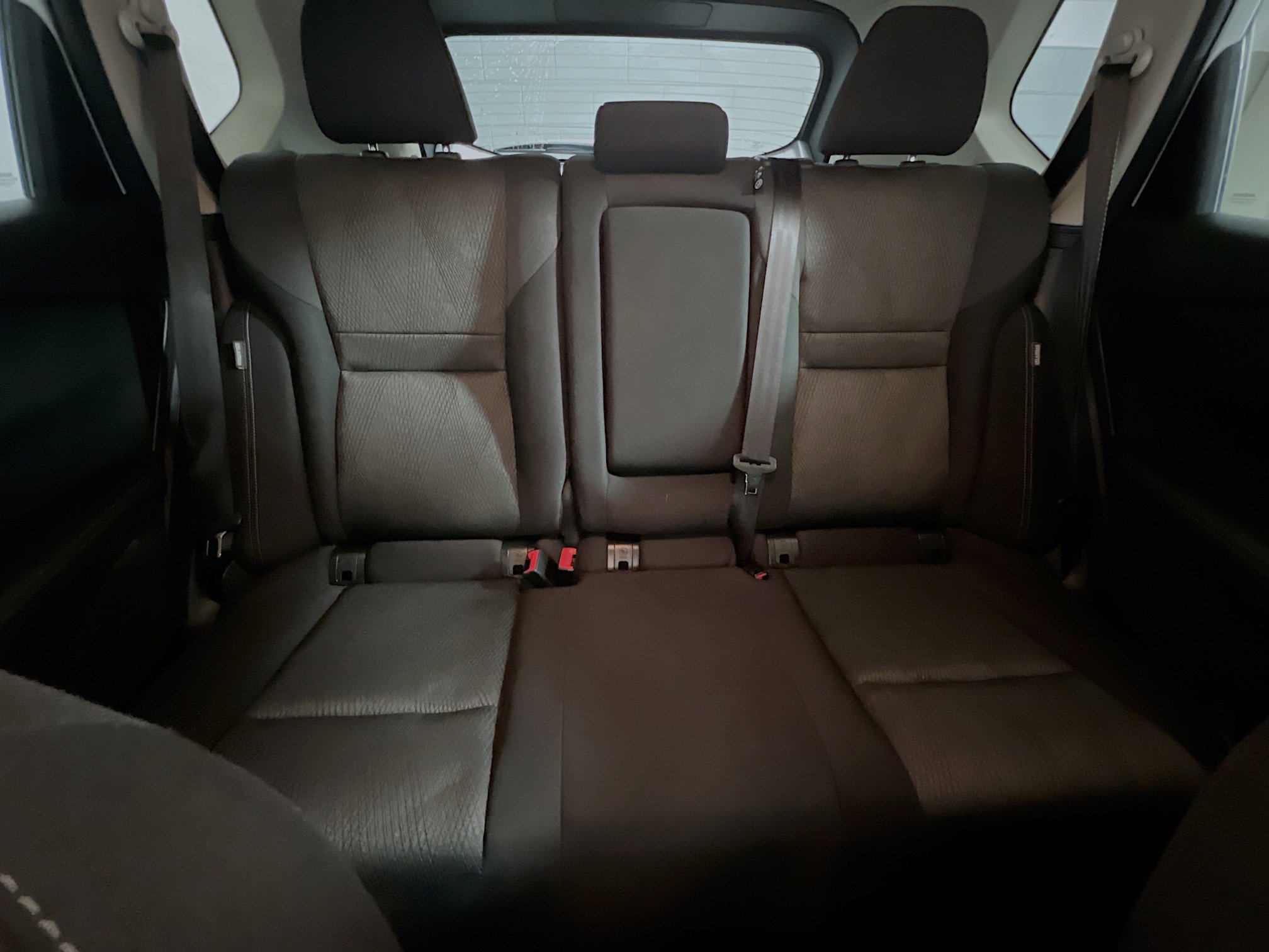 Used 2025 Nissan Rogue SV image 33