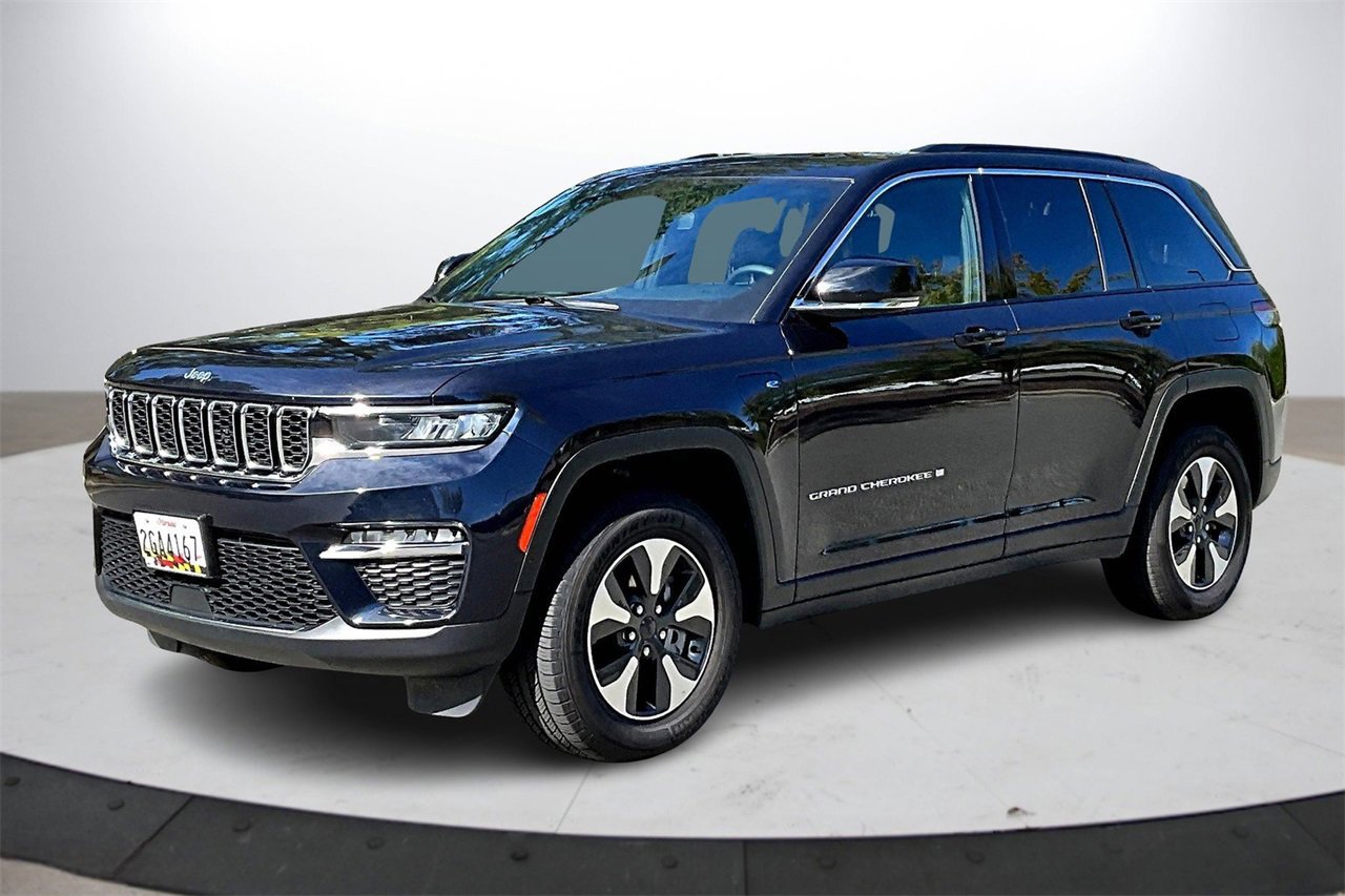 Used 2024 Jeep Grand Cherokee Limited 4xe image 4