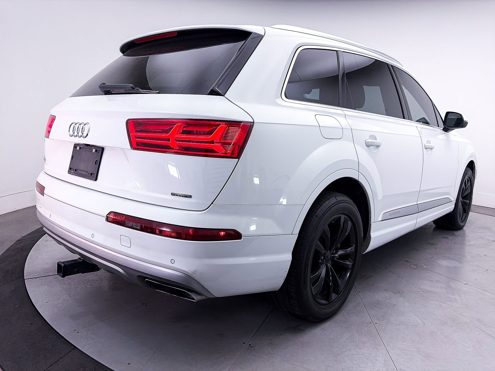Used 2019 Audi Q7 3.0T Premium Plus AWD/4WD image 12