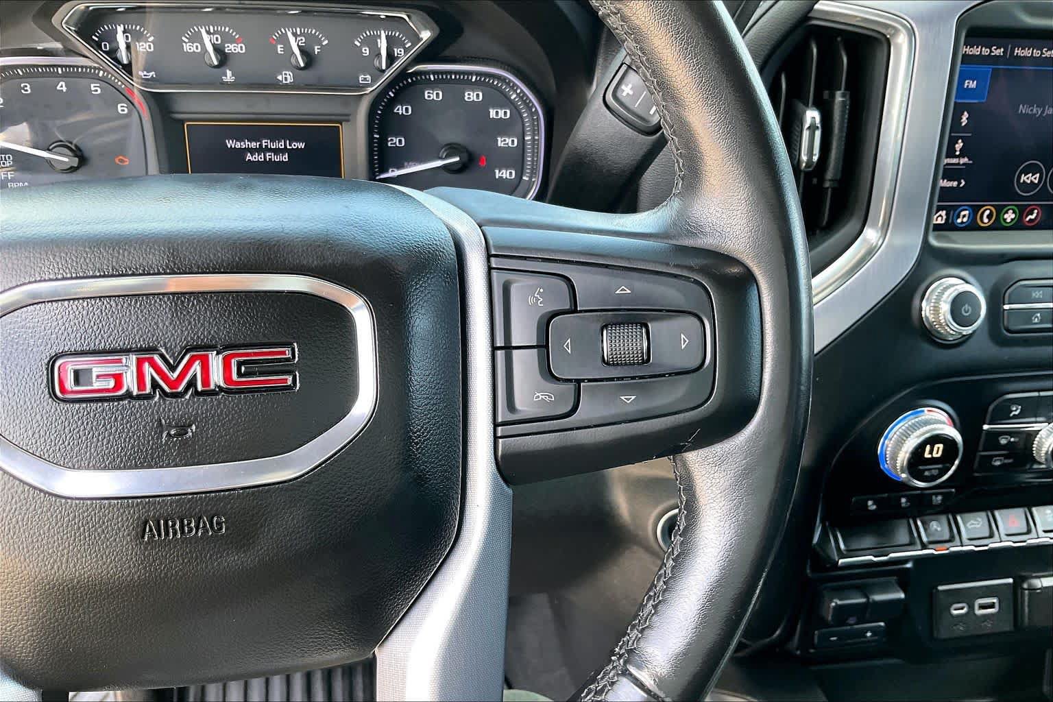 Used 2019 GMC Sierra 1500 SLT AWD/4WD image 24