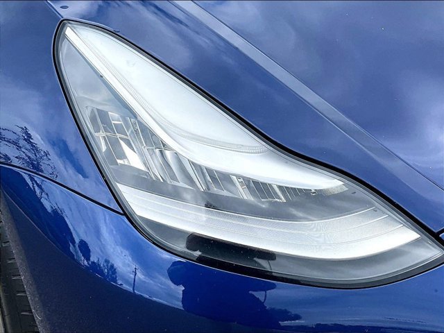 Used 2020 Tesla Model 3 Standard Range Plus image 27
