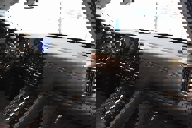 Used 2024 Nissan Pathfinder Platinum w/ Cargo Package image 21