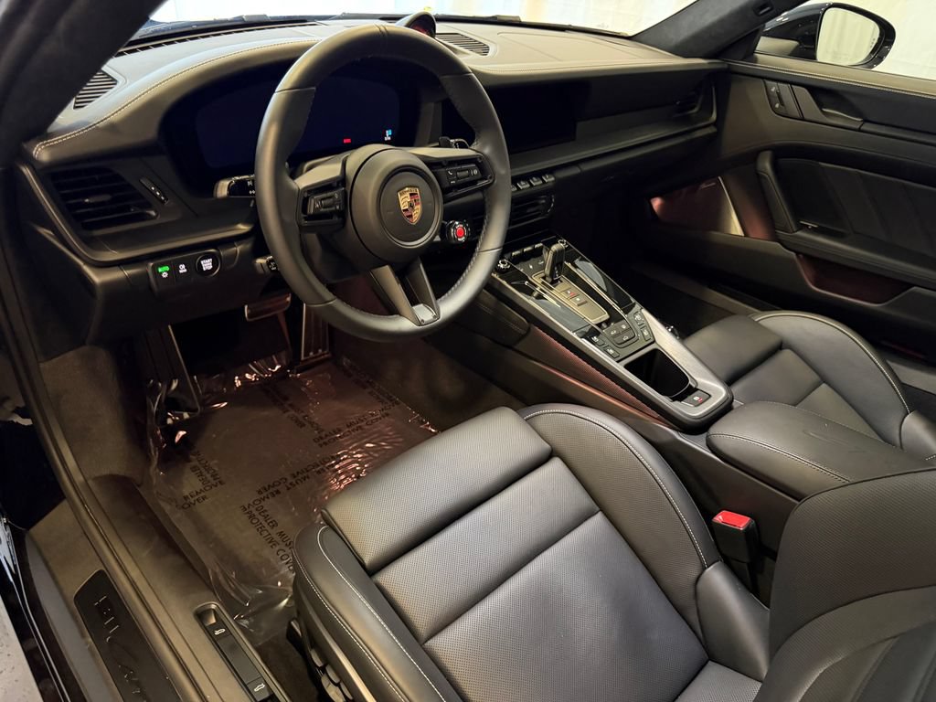 Certified 2025 Porsche 911 Carrera 4 GTS AWD/4WD image 4