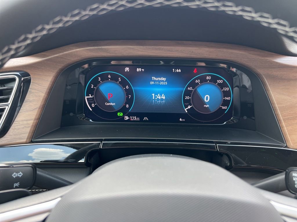 New 2026 Volkswagen Atlas SE image 16