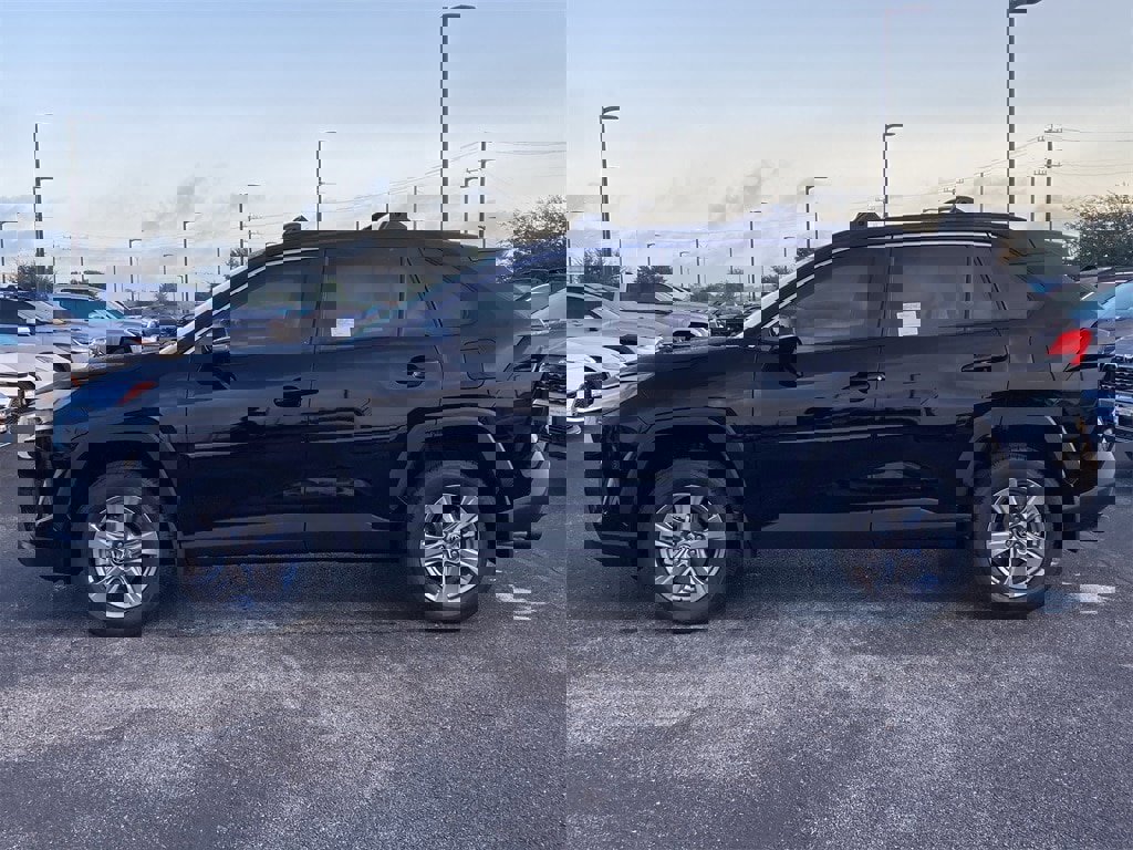 New 2025 Toyota RAV4 XLE