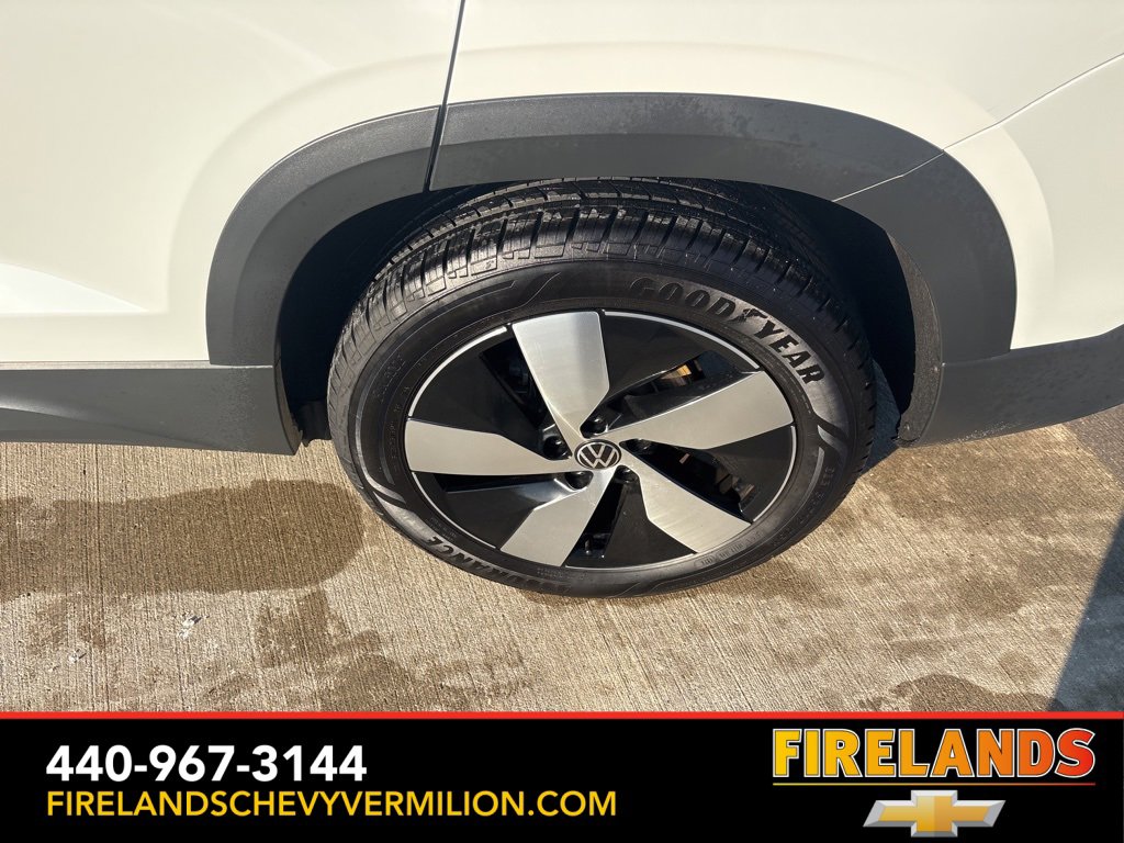 Used 2025 Volkswagen Taos S image 46