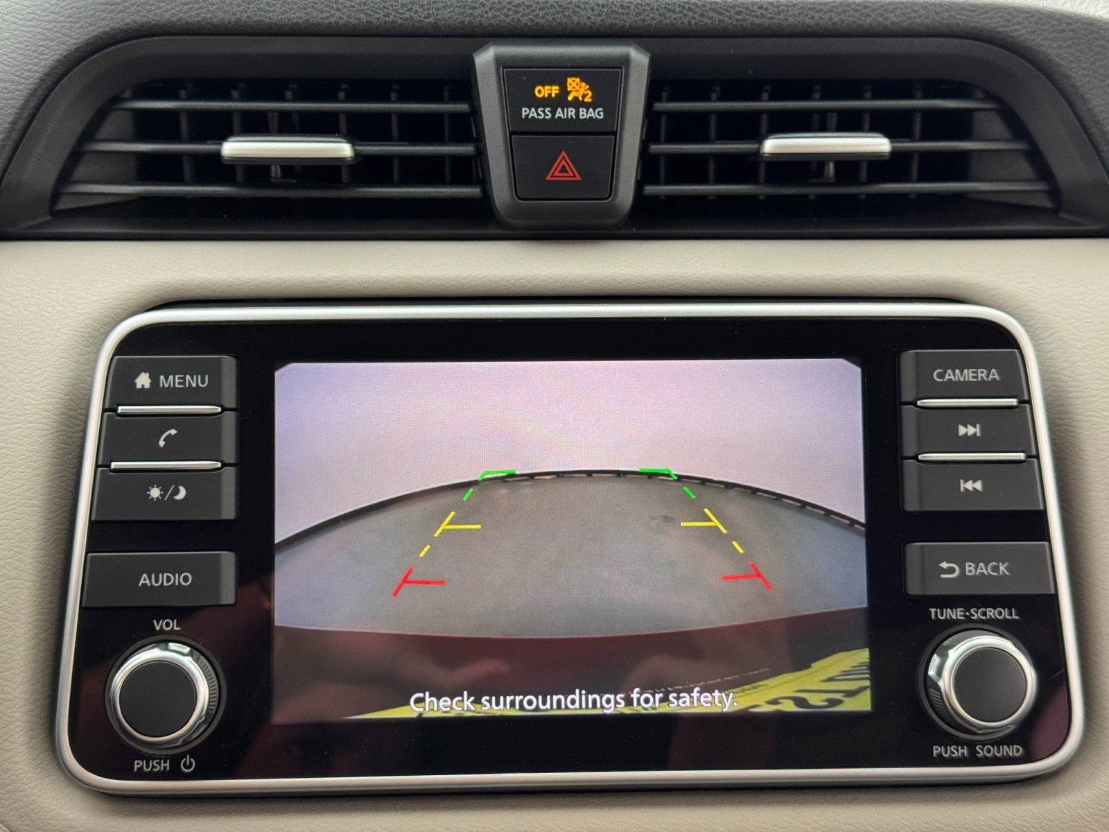 Used 2022 Nissan Versa SV w/ Electronics Package image 22