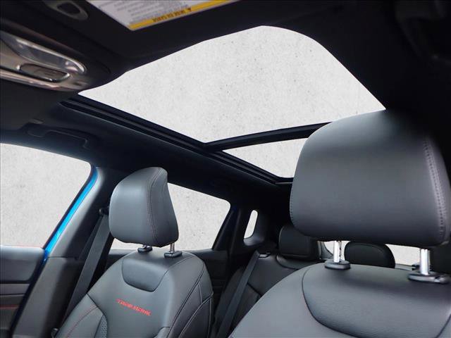 New 2026 Jeep Compass Trailhawk w/ Sun, Sound & Navigation Group image 14