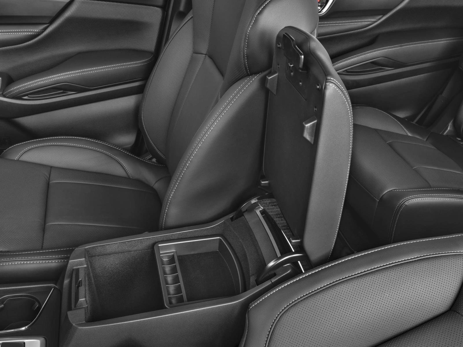 New 2026 Subaru Ascent Limited AWD/4WD image 10