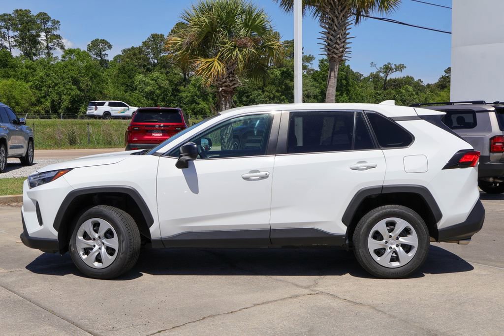 Used 2024 Toyota RAV4 LE image 24