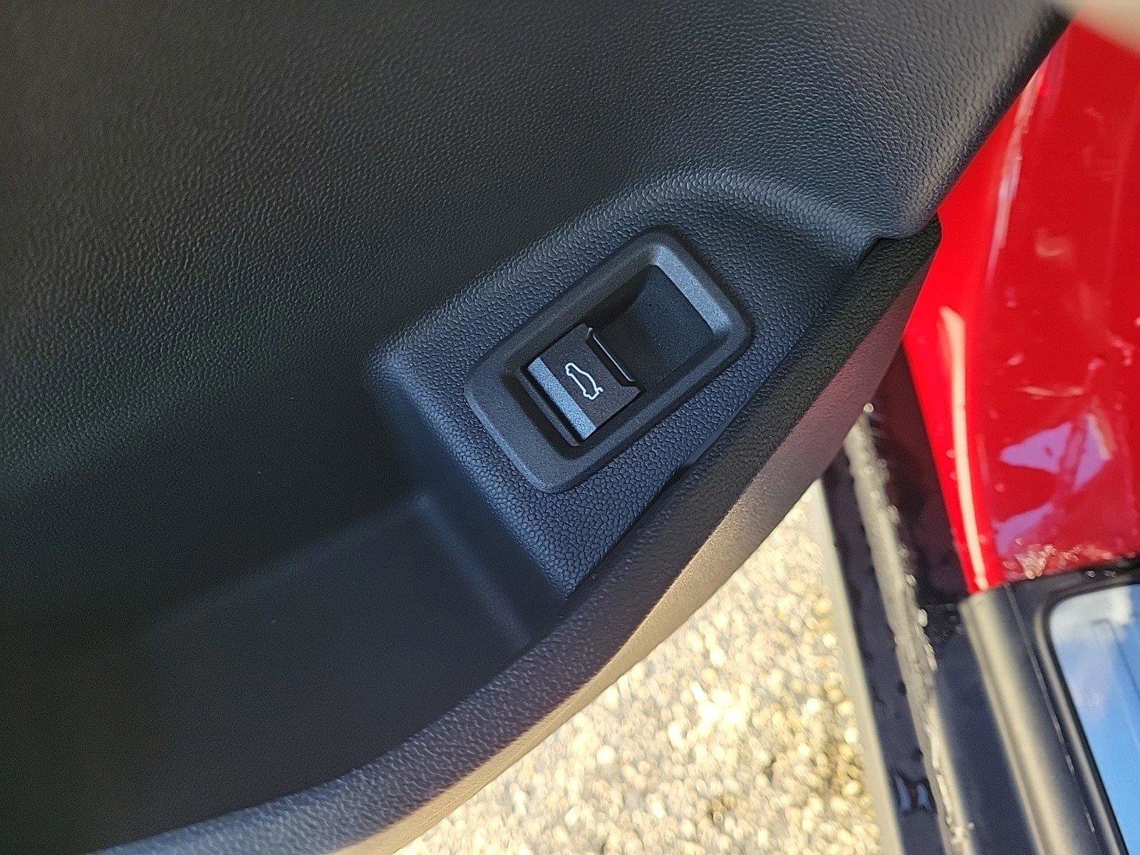 Certified 2025 MINI Cooper S FWD image 25