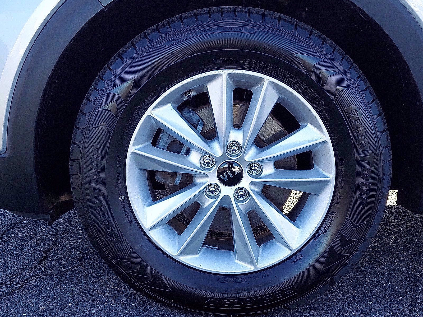 Used 2019 Kia Sorento AWD V6 w/ Option Group 020 image 8