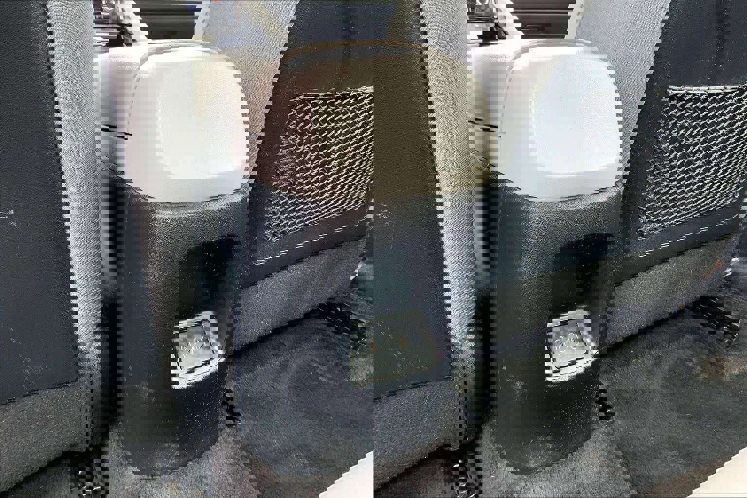 Used 2024 Hyundai Elantra Limited image 35