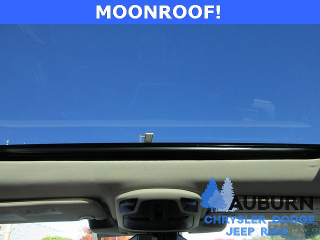 Used 2025 Subaru Outback Touring w/ Popular Package #2 image 12