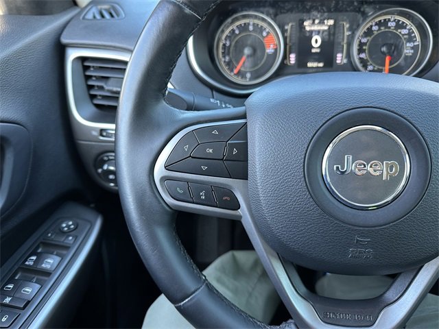 Used 2019 Jeep Cherokee Latitude Plus image 37