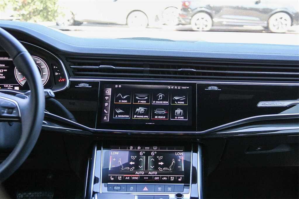 Used 2025 Audi Q8 Premium Plus w/ Premium Plus Package image 12