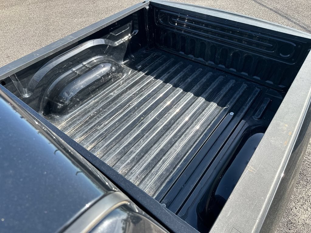 Used 2024 RAM 1500 Warlock AWD/4WD image 14