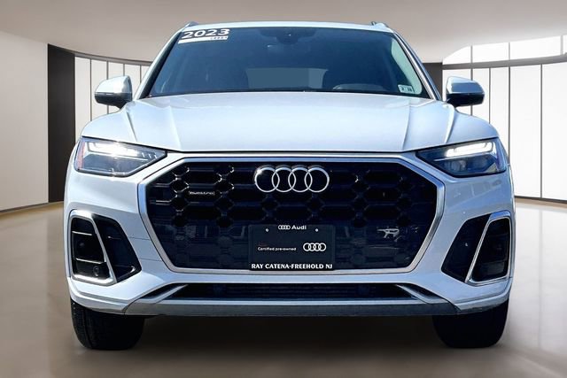 Certified 2023 Audi Q5 2.0T Premium w/ Convenience Package AWD/4WD image 2