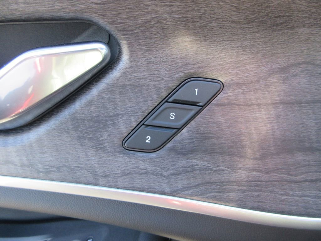 Used 2025 Jeep Grand Cherokee L Limited w/ Trailer Tow Package image 23