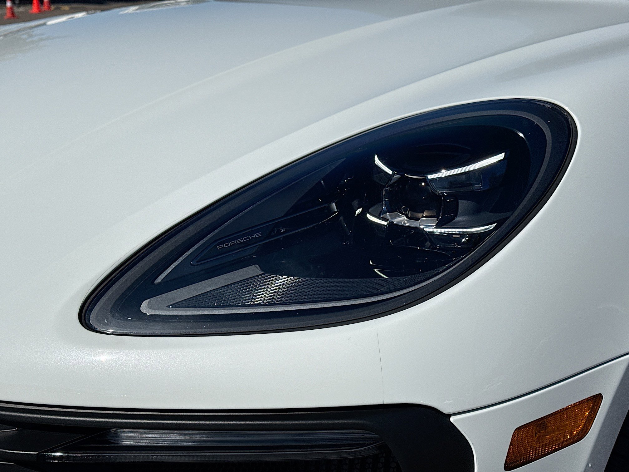 Used 2024 Porsche Macan GTS image 9