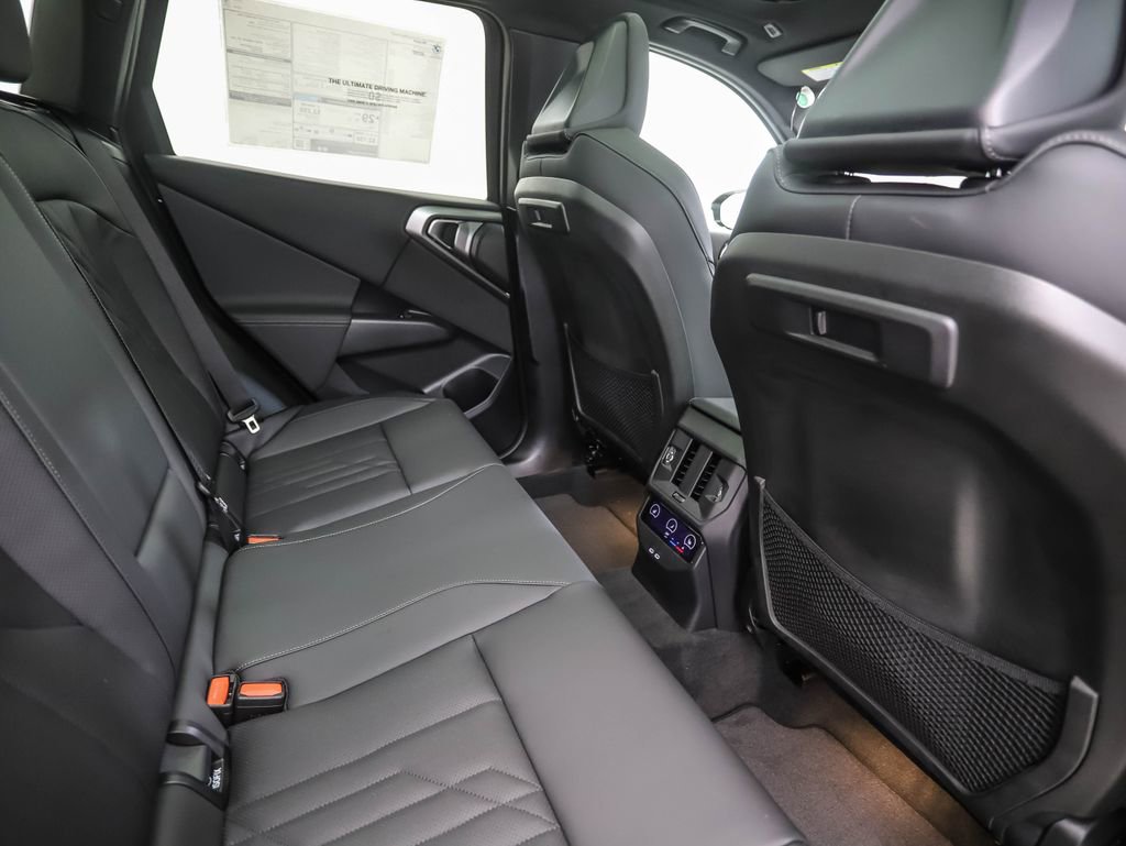 Used 2026 BMW X3 xDrive30 w/ Premium Package image 27